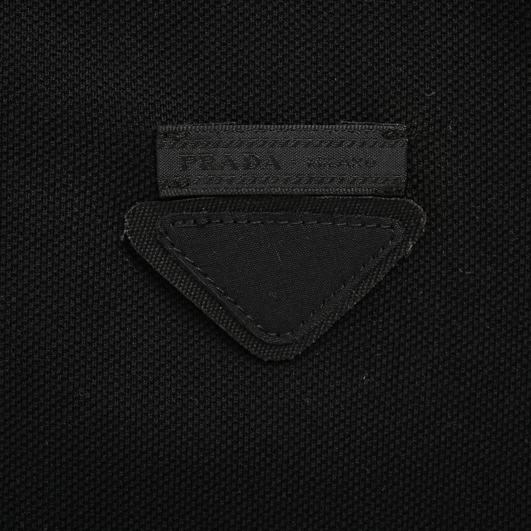 Prada 24ss triangle cloth logo Polo short sleeve