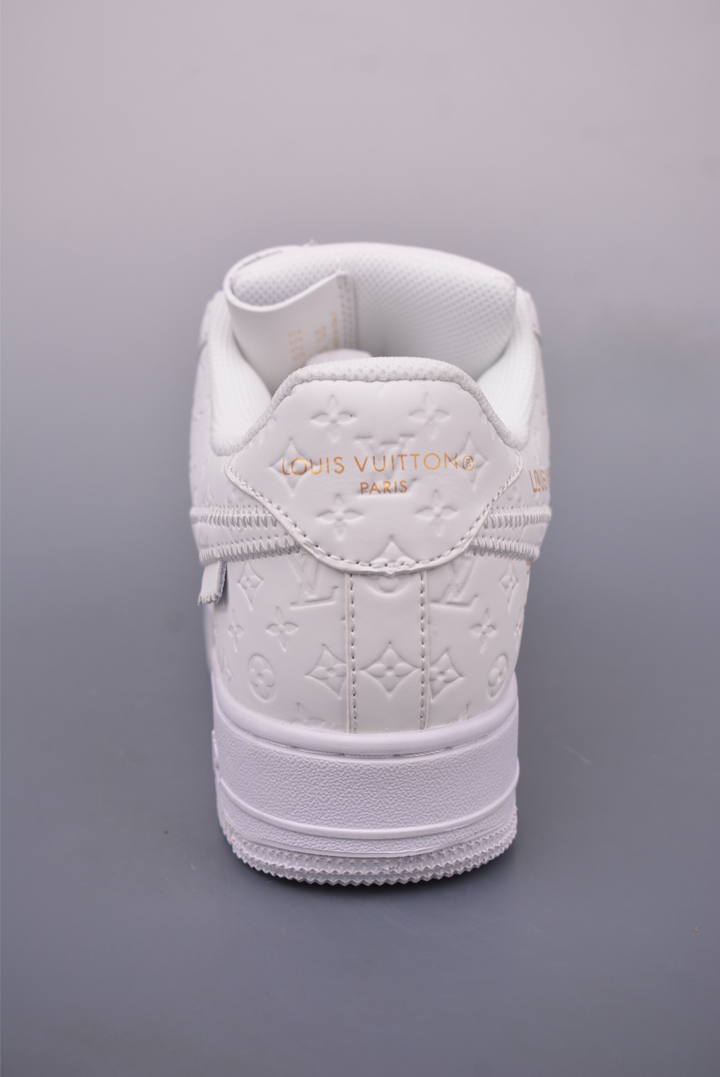 Louis Vuitton x Nike Air Force 1'07 LV8 Low 