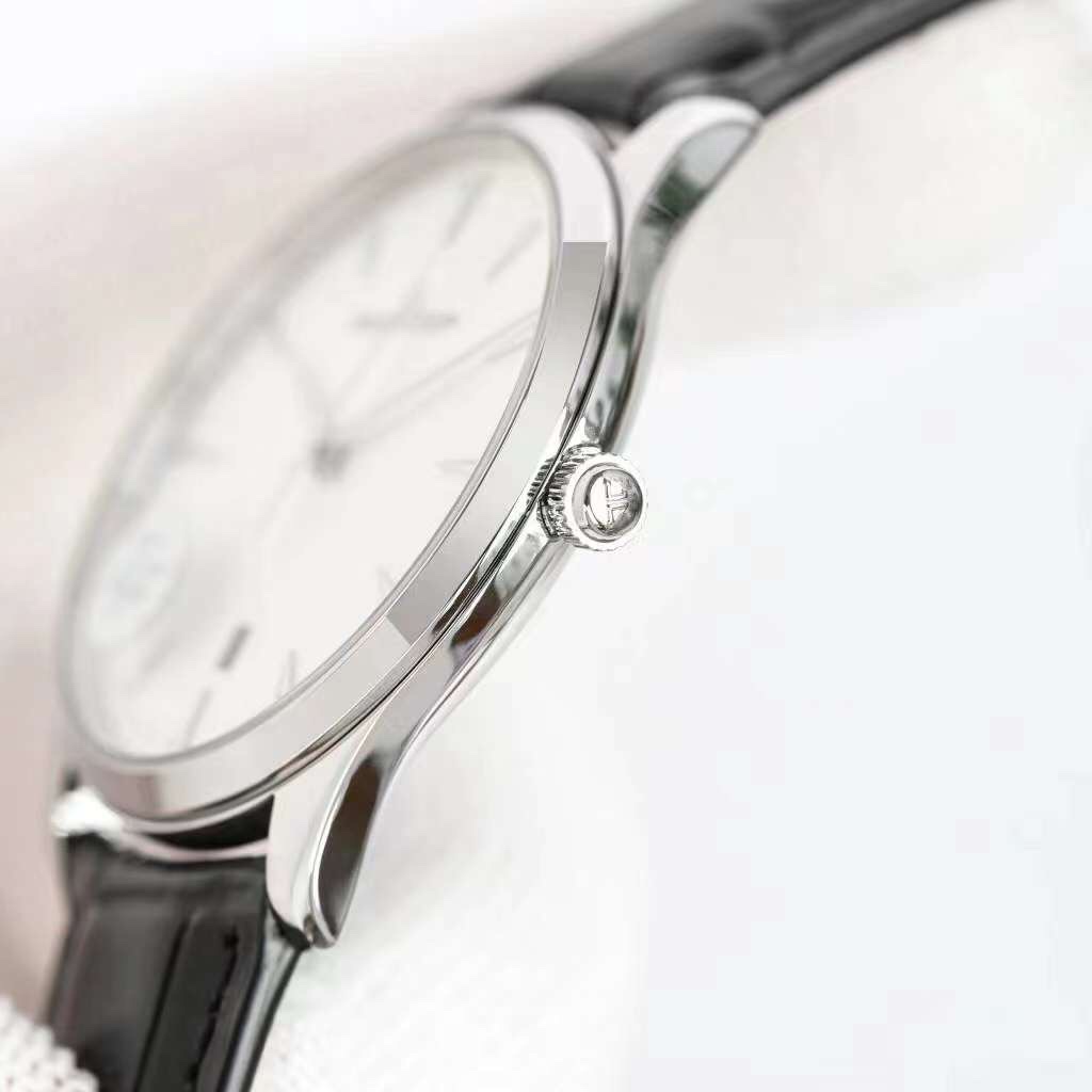 Jaeger-LeCoultre JL Master Series Large Three-Hand Watch Q1548420