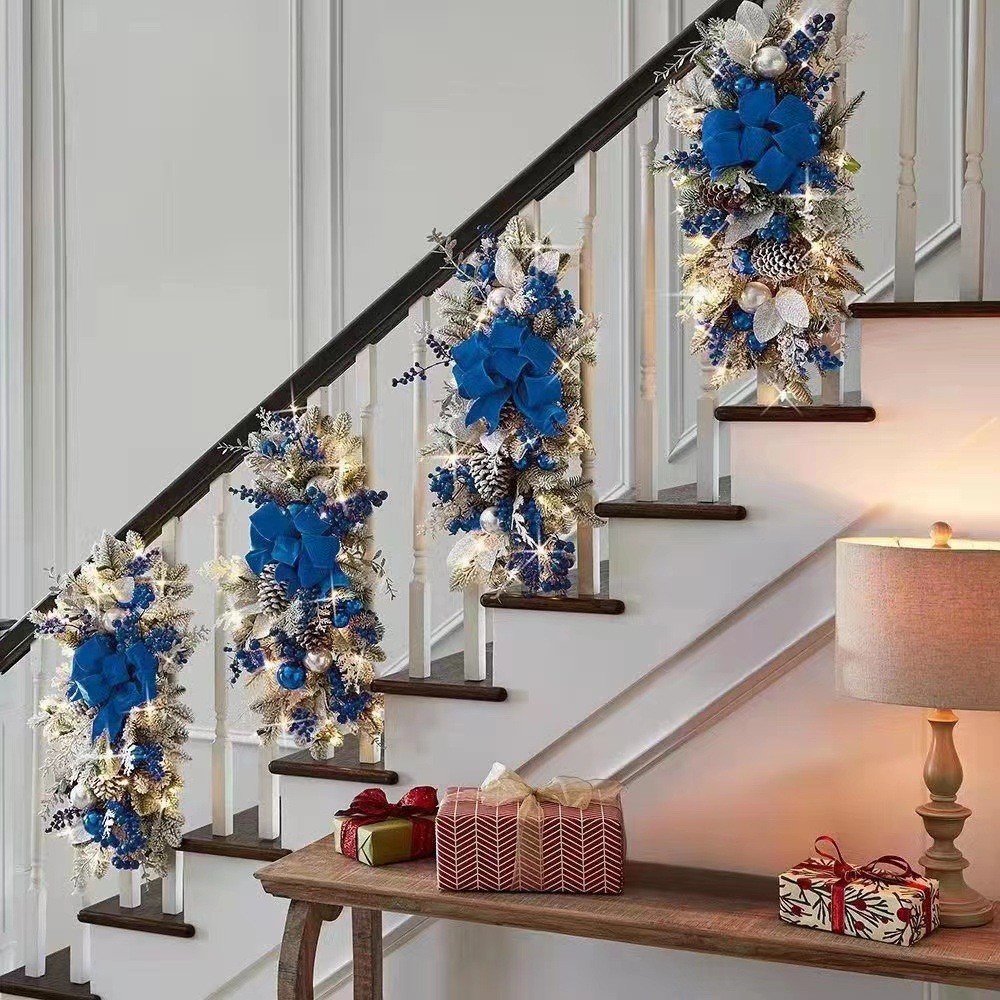 🌲Christmas Cordless Stairway Swag Teardrop Trim Wreath🎁