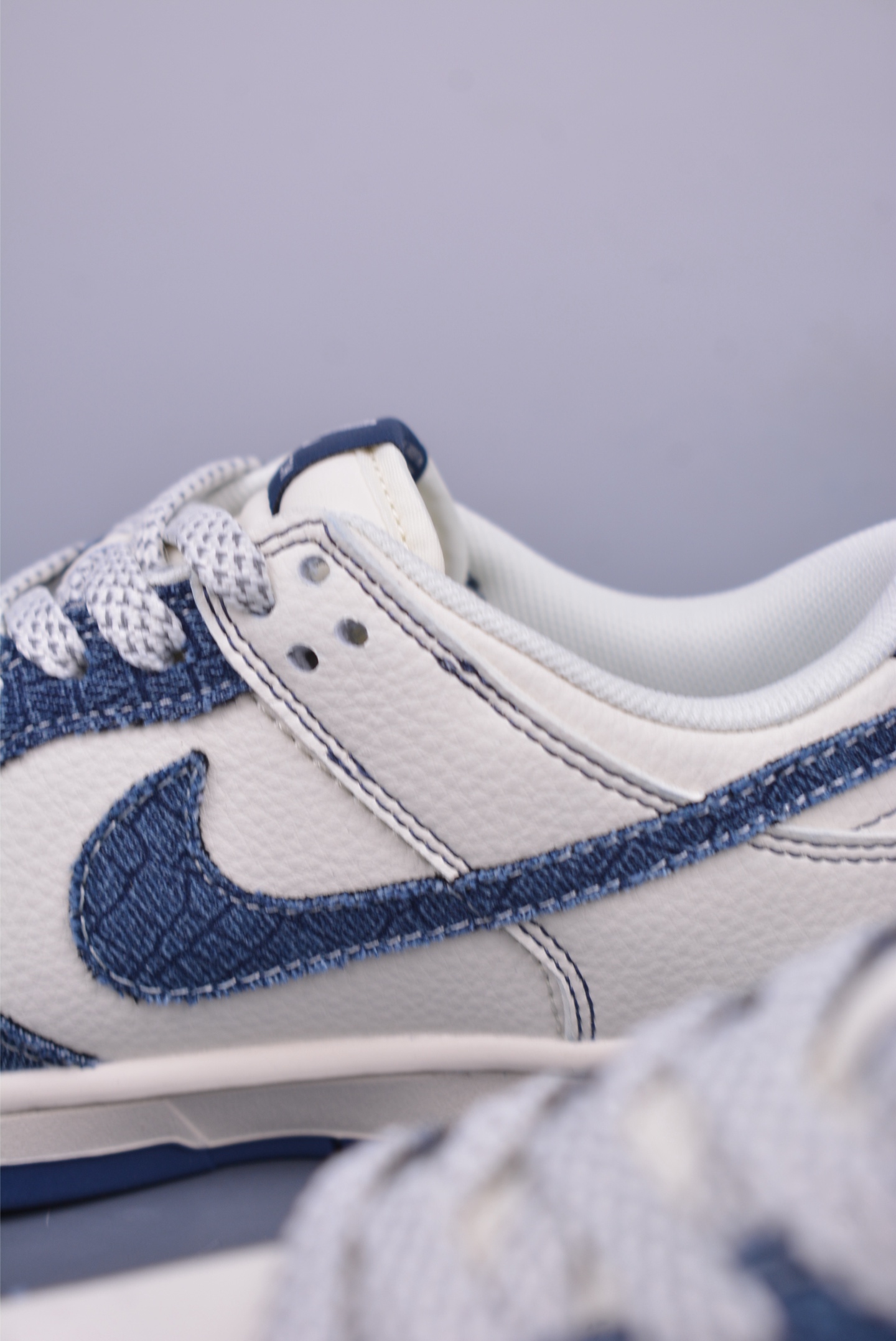 LV x Nike SB Dunk Low low-top sneakers Denim Blue and White FC1688-221