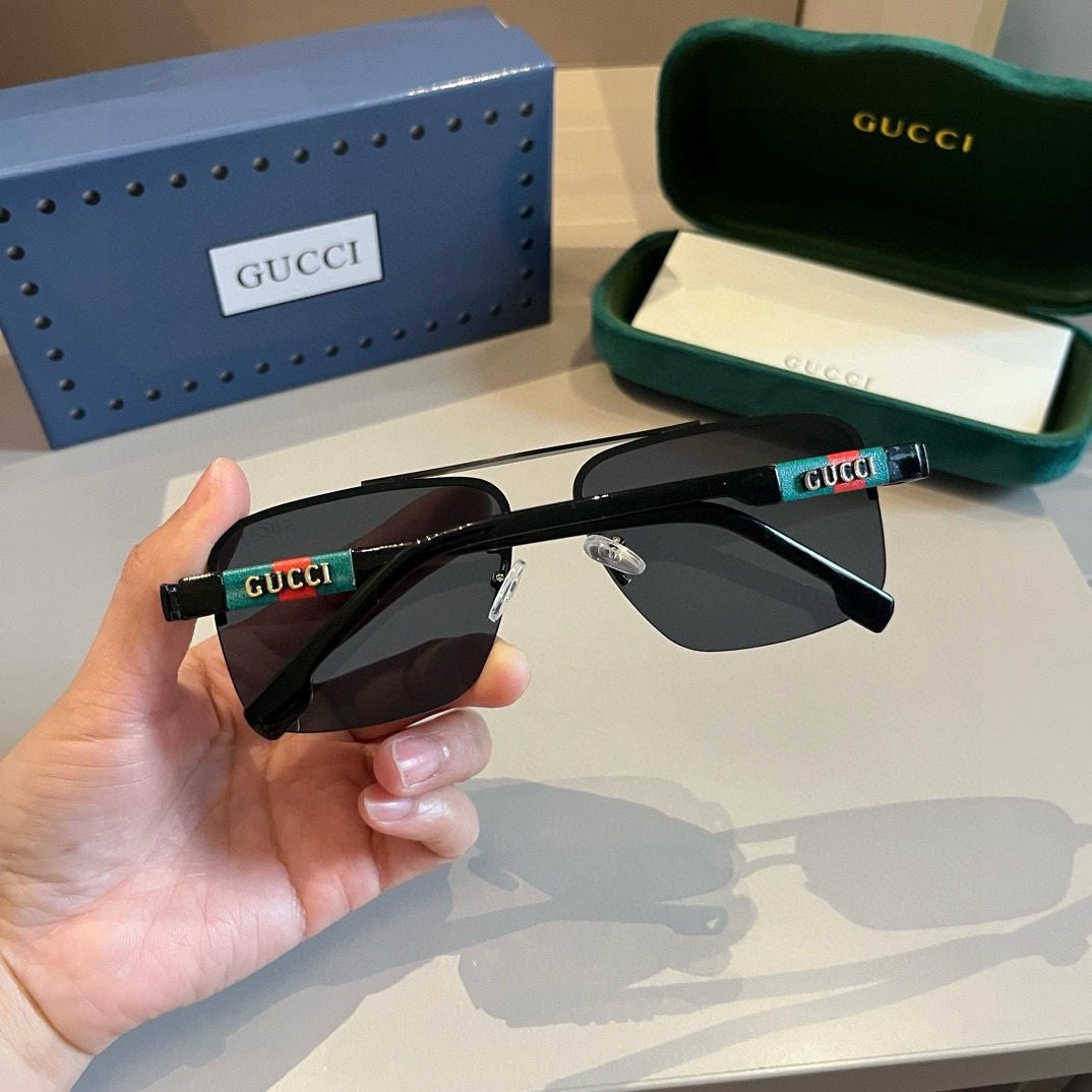 Gucci Square Frame Sunglasses
