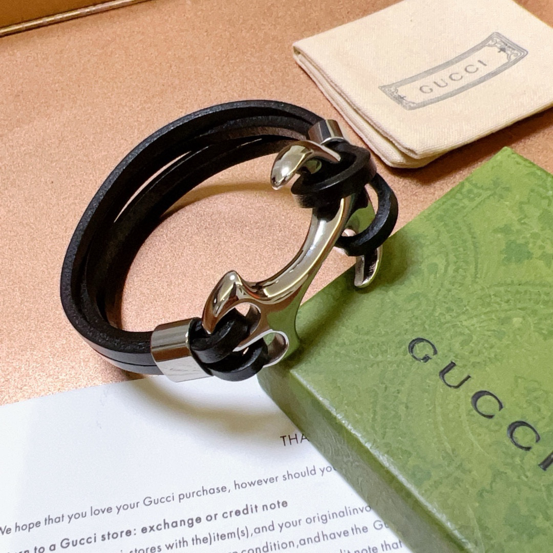 Gucci Cowhide Anchor Bracelet