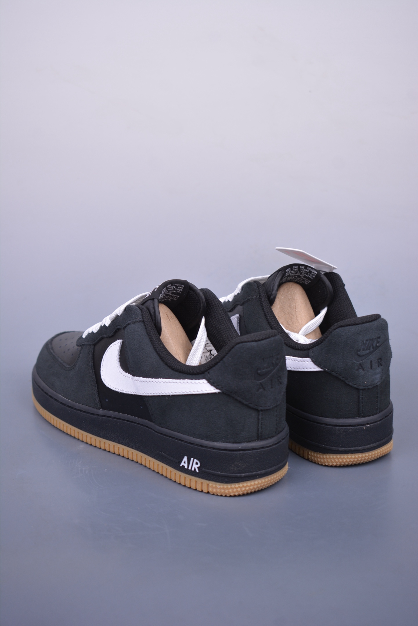 CDG x Nike Air Force 1 07 Low Sneakers Raw Rubber Black and White IB6388-004