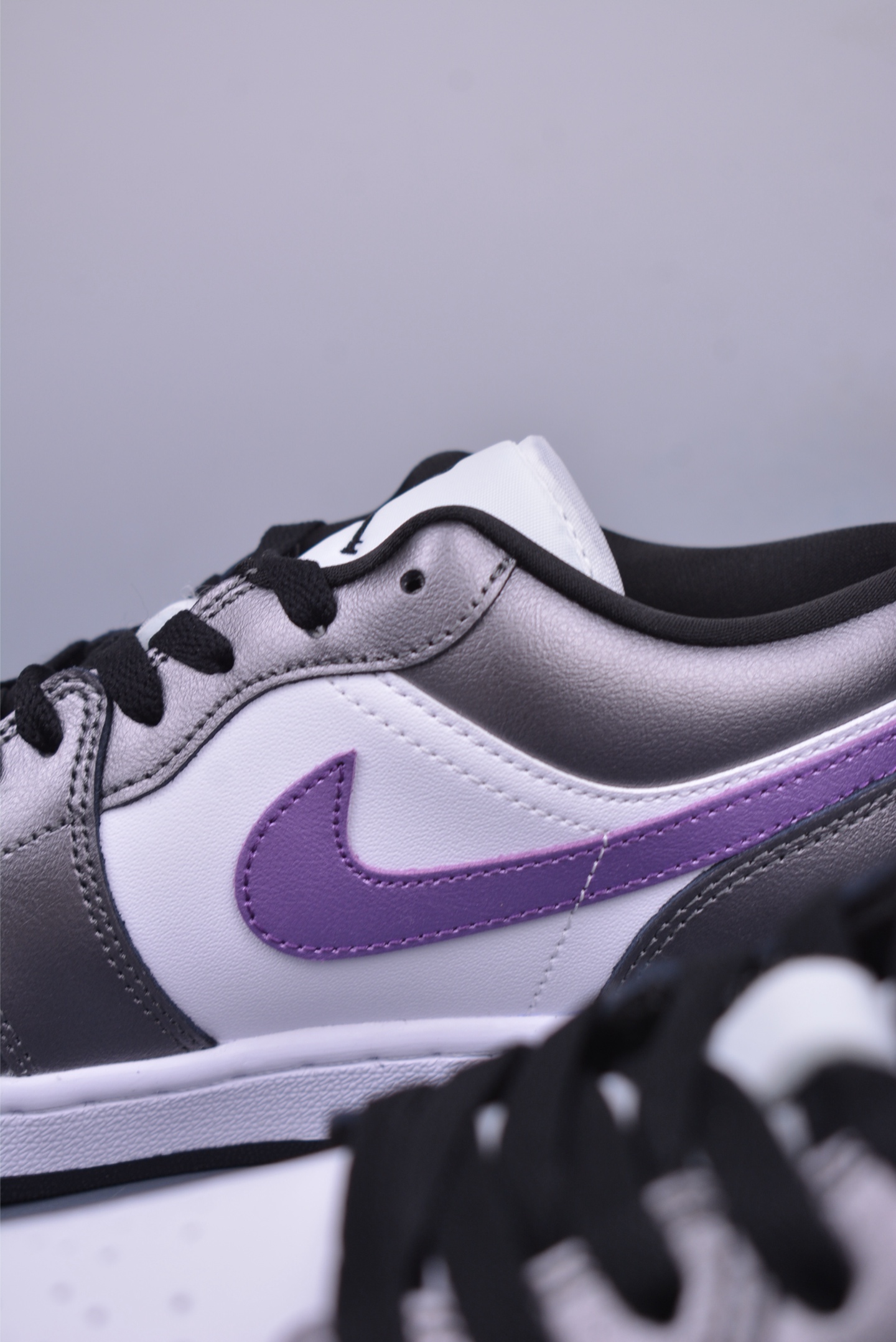 Nike Air Jordan 1 Low AJ1 basketball shoes Metallic Gray Black Purple HJ5910-105
