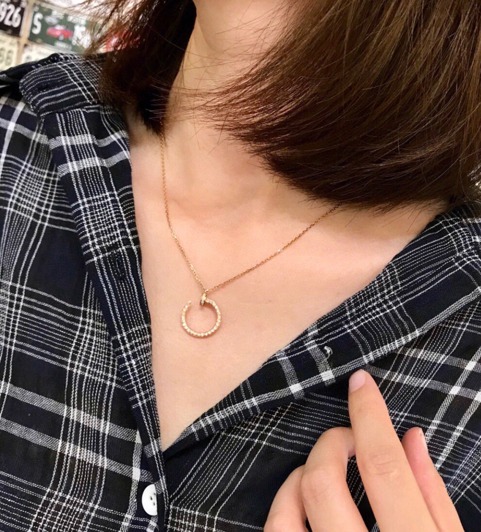 Cartier nail full diamond necklace