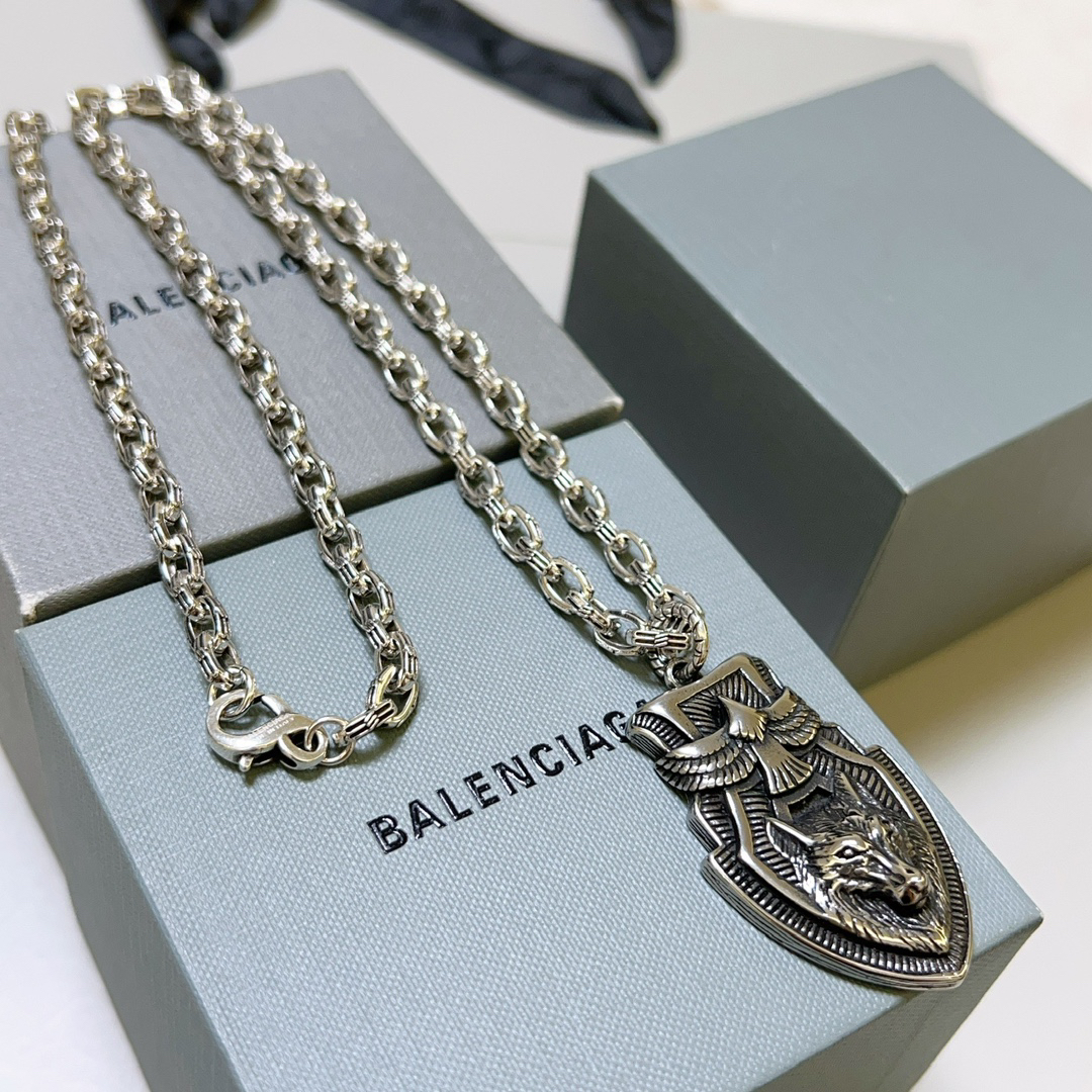 Balenciaga Wolf Head Chain Vintage Necklace