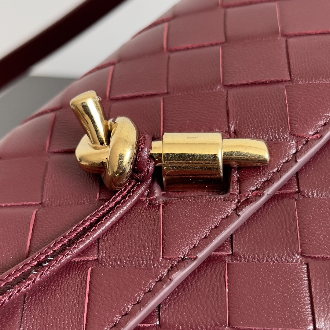 Bottega Veneta Mini Andiamo Bag 755545