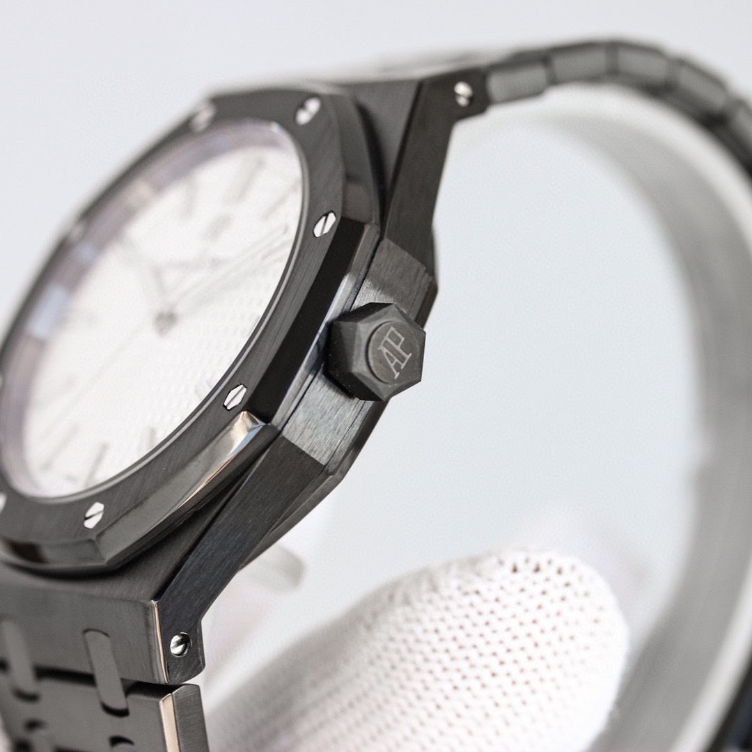 Audemars Piguet Royal Oak 15000ST.OO.0789ST.05