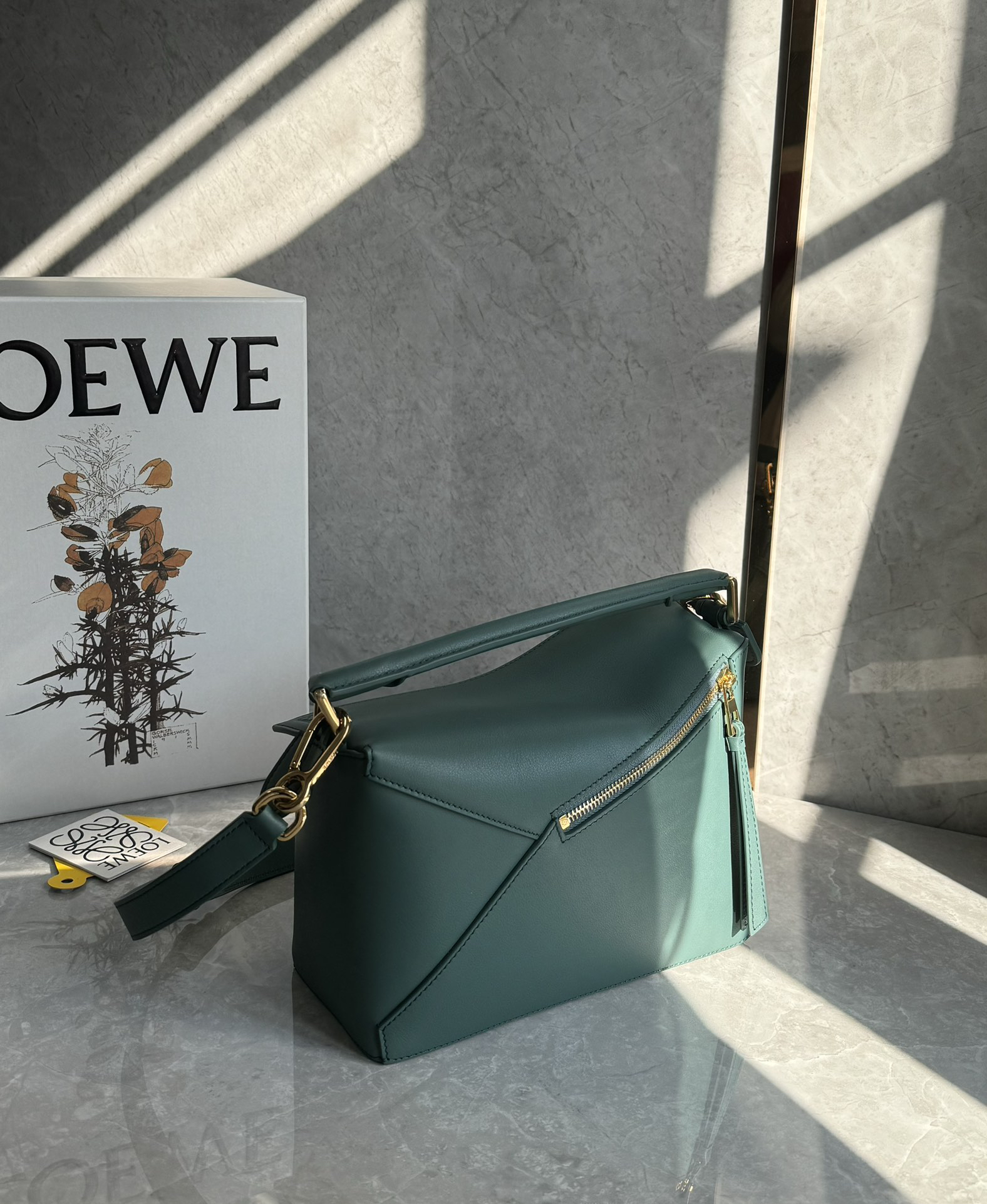 Loewe suede colorblocked zzle bag 0681