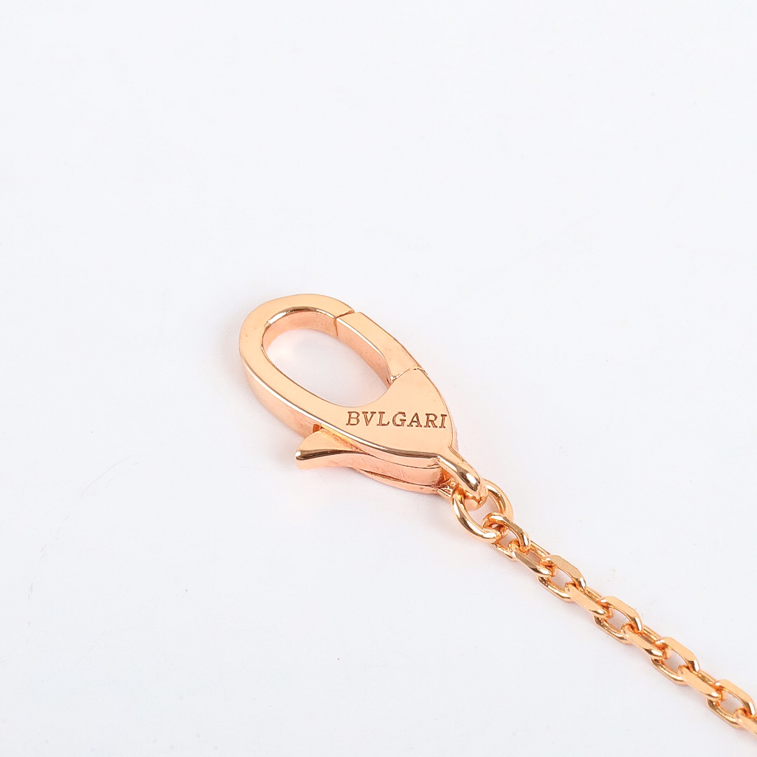 Bulgari fan-shaped full diamond necklace