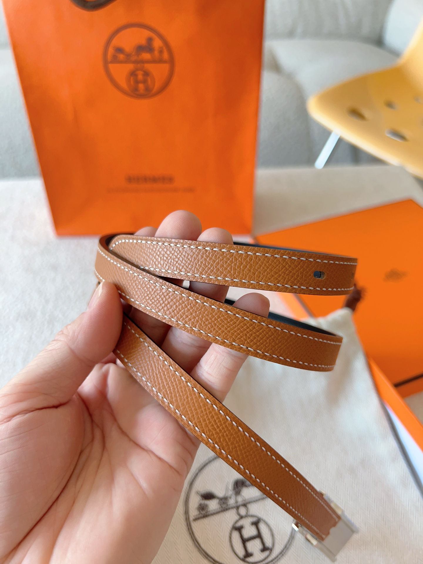 Hermès Women's Calfskin Double-Sided Pin Buckle Belt 1.5cm Width
