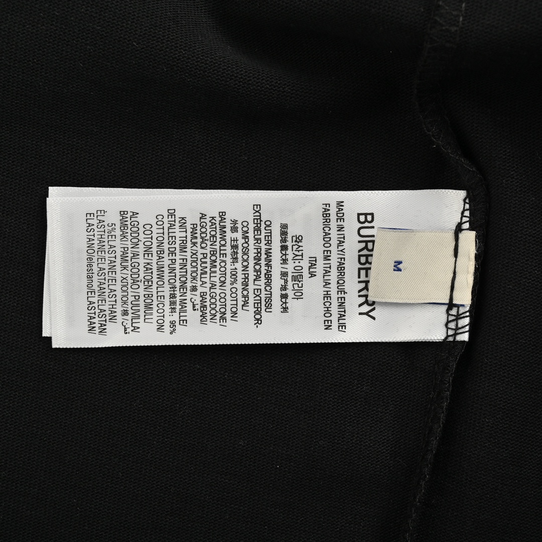 Burberry 24Fw Warhorse Logo 3D Laminated Long Sleeve T-shirt