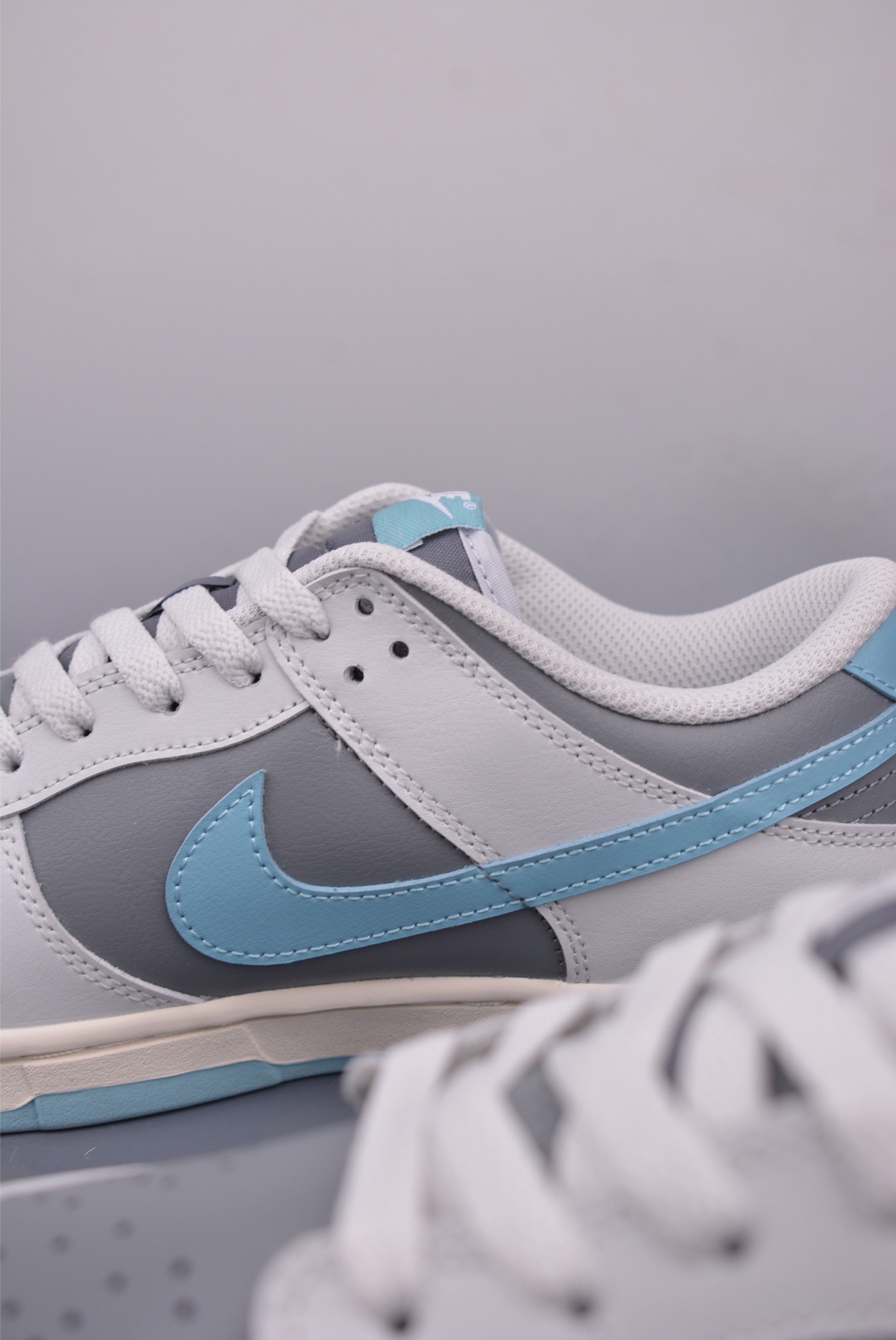 Nike SB Dunk Low Pro PRM sneakers White Gray Light Blue Swoosh HF5441-001