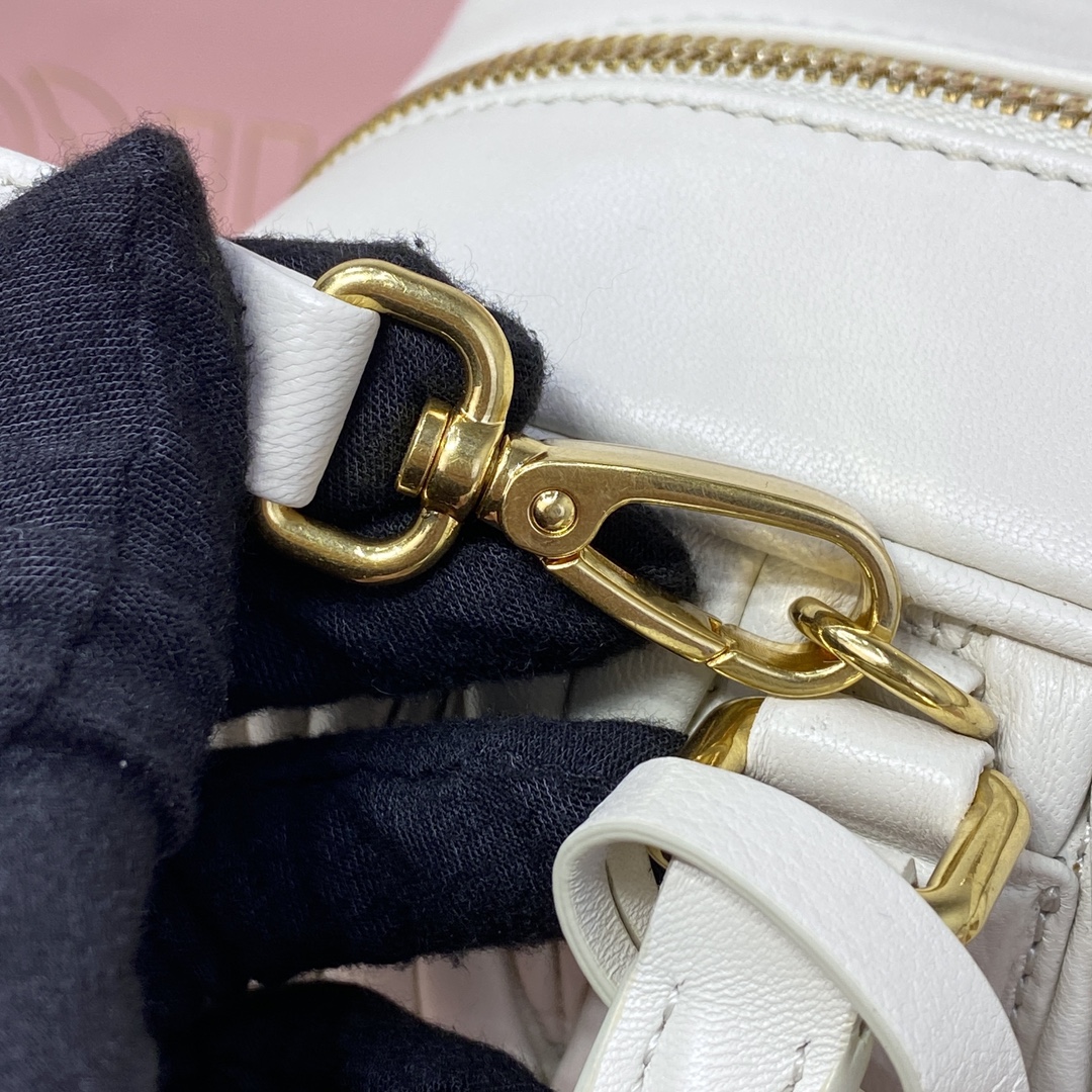 Miu Miu Wander Small Bag 5BC125