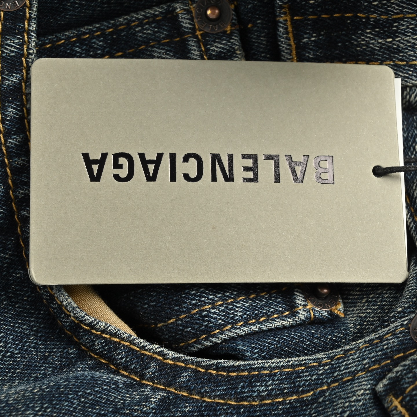 Balenciaga 25Fw side lettering embroidered jeans