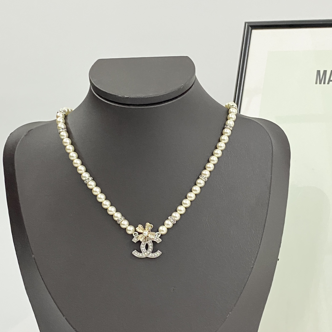 CHAN 24 Two-tone Four-leaf Clover Diamond Pearl Necklace