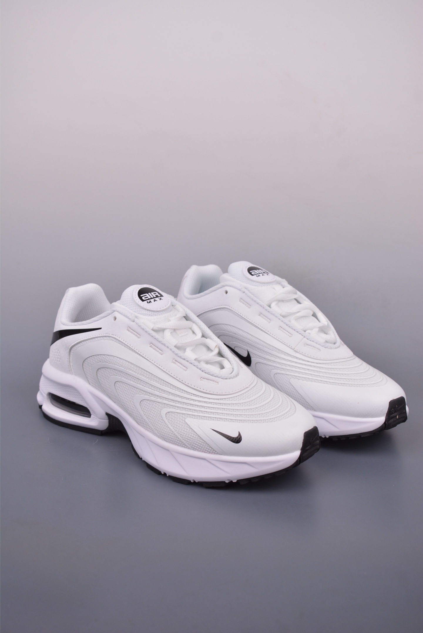 NIKE AIR MAX FIRE 2025 