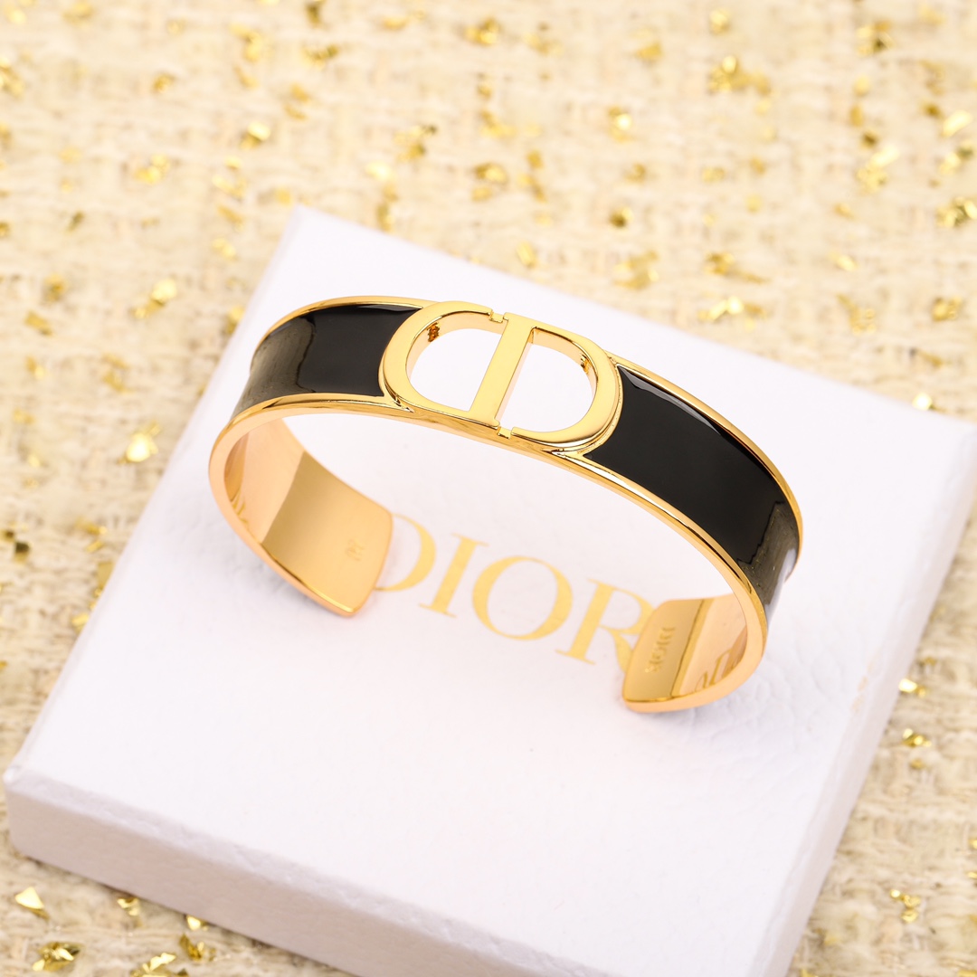 Dior Letter Open Bracelet