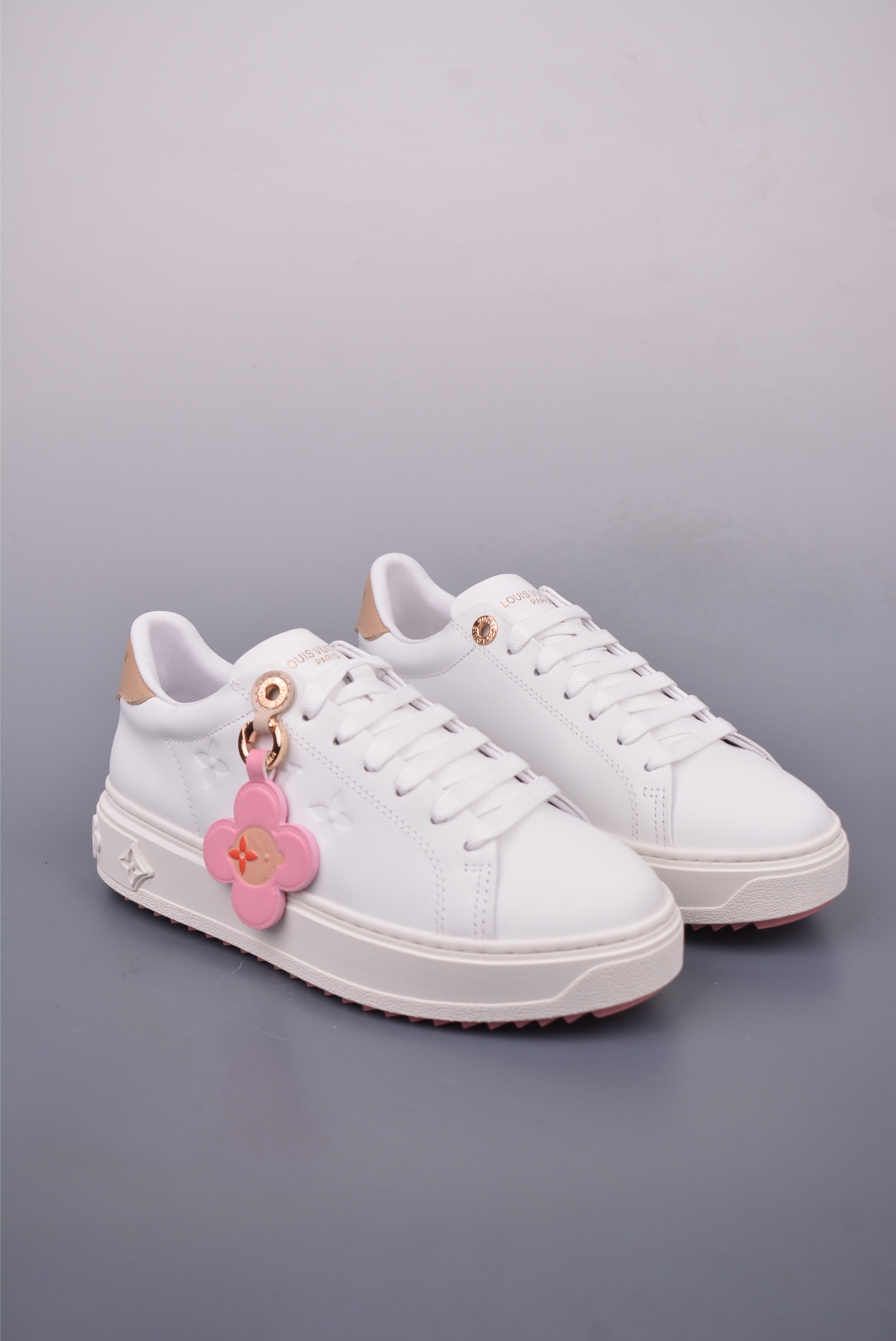 Louis Vuitton LV TIME OUT 
