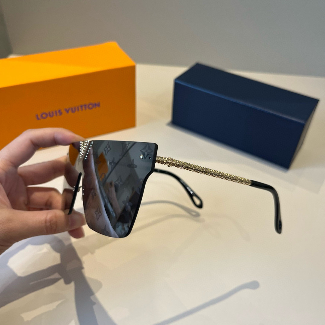 Louis Vuitton Square Frame Sunglasses