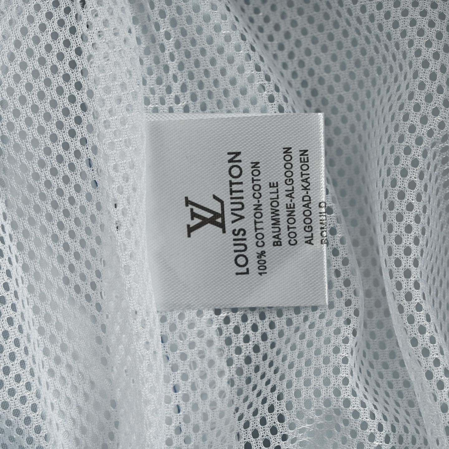 Louis Vuitton 25ss monogram logo gradient print shorts