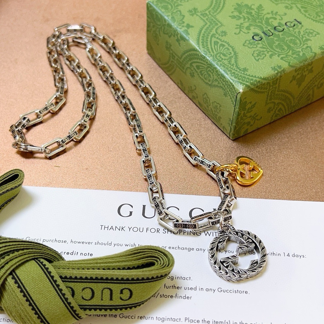 Gucci Anger Forest Series GG Chain Gold Heart Necklace