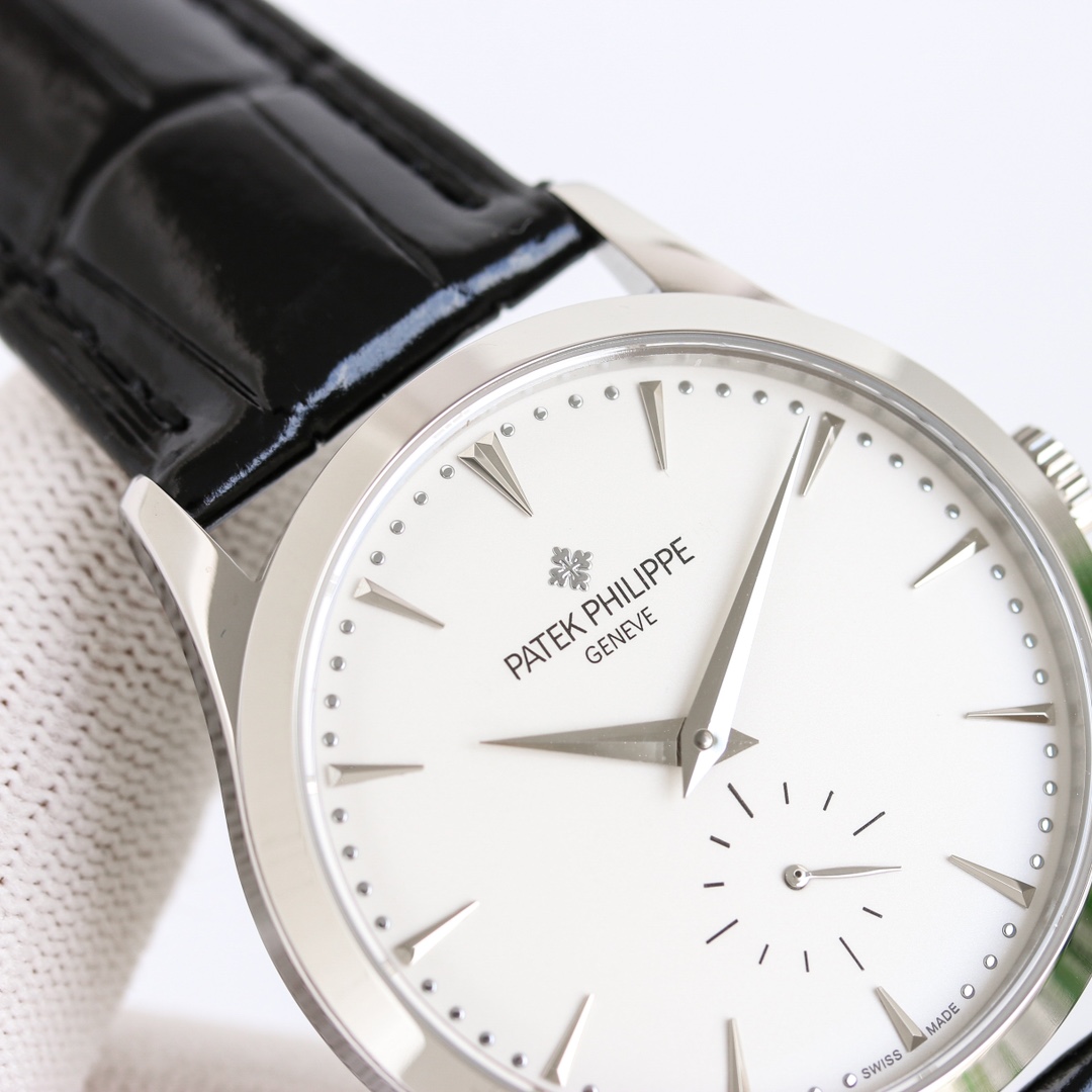 Patek Philippe Classic Watch Series 5196G