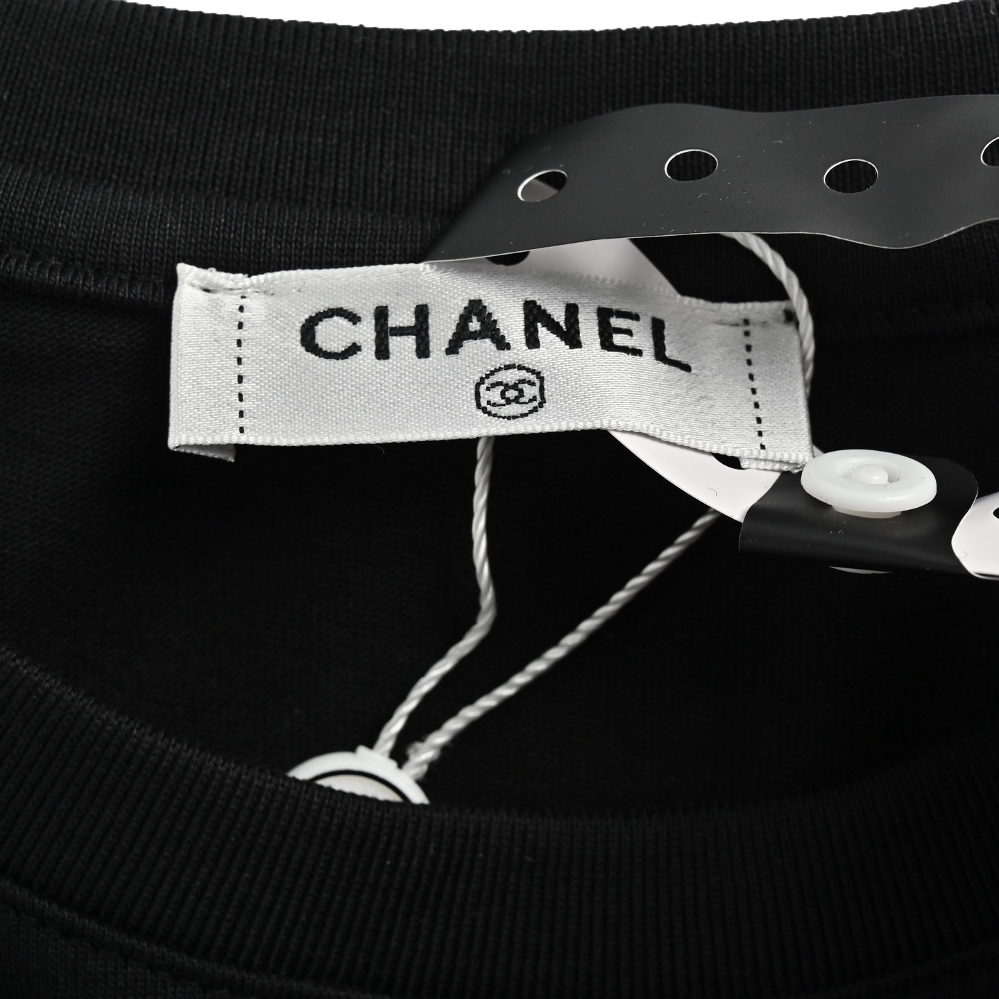 Chanel hand-painted graffiti letters short sleeve