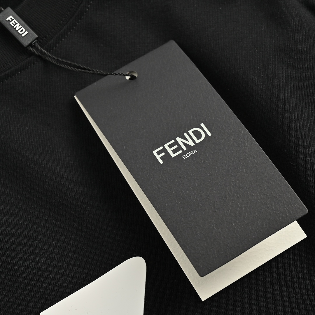 Fendi classic little monster rubber eyes short sleeve