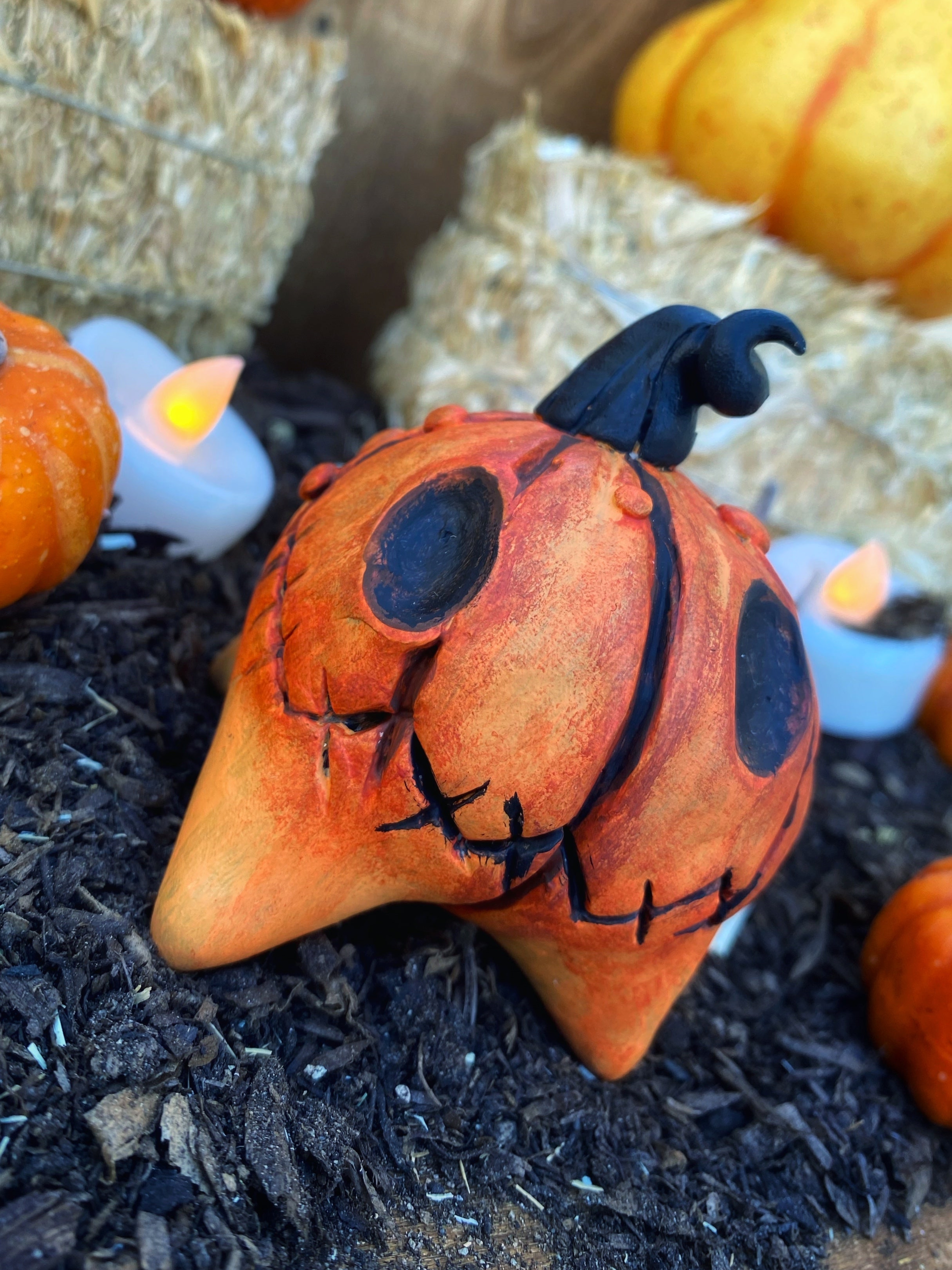 💥Daily Sales of 1000+🔥Puppy Pumpkin 🎃 Sculpture