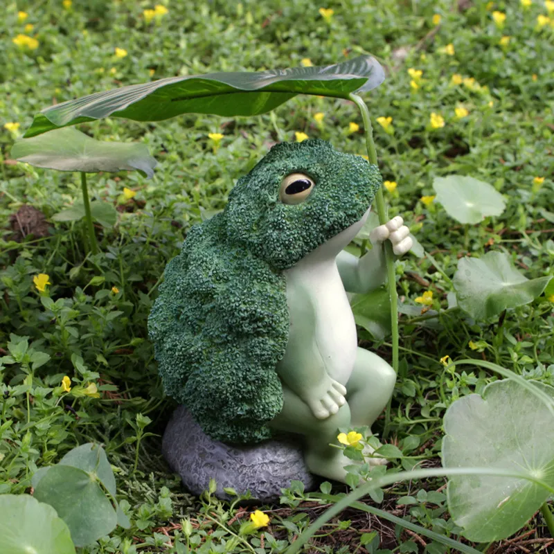 Broccoli Frog Decoration