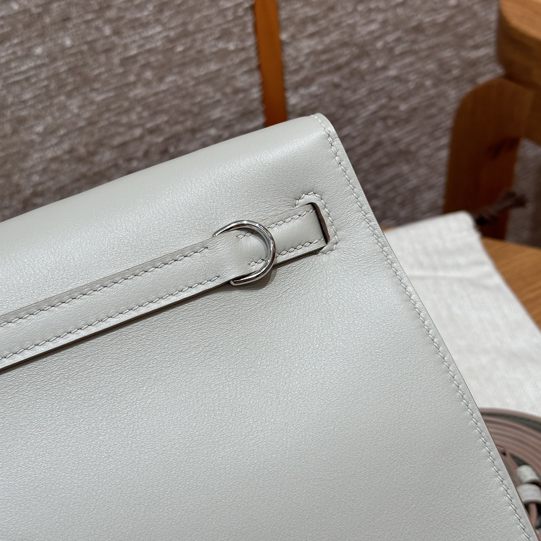 Hermes kelly danse M4Gris pale handbag (handmade to order)