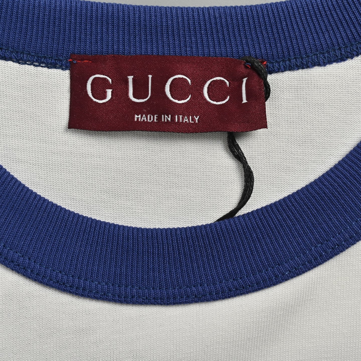 Gucci 25ss 1921 bellboy badge printed short sleeves