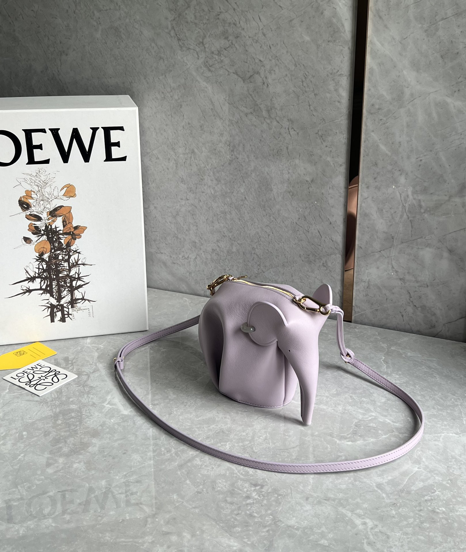 Loewe Jade Series Elephant Bag 0192