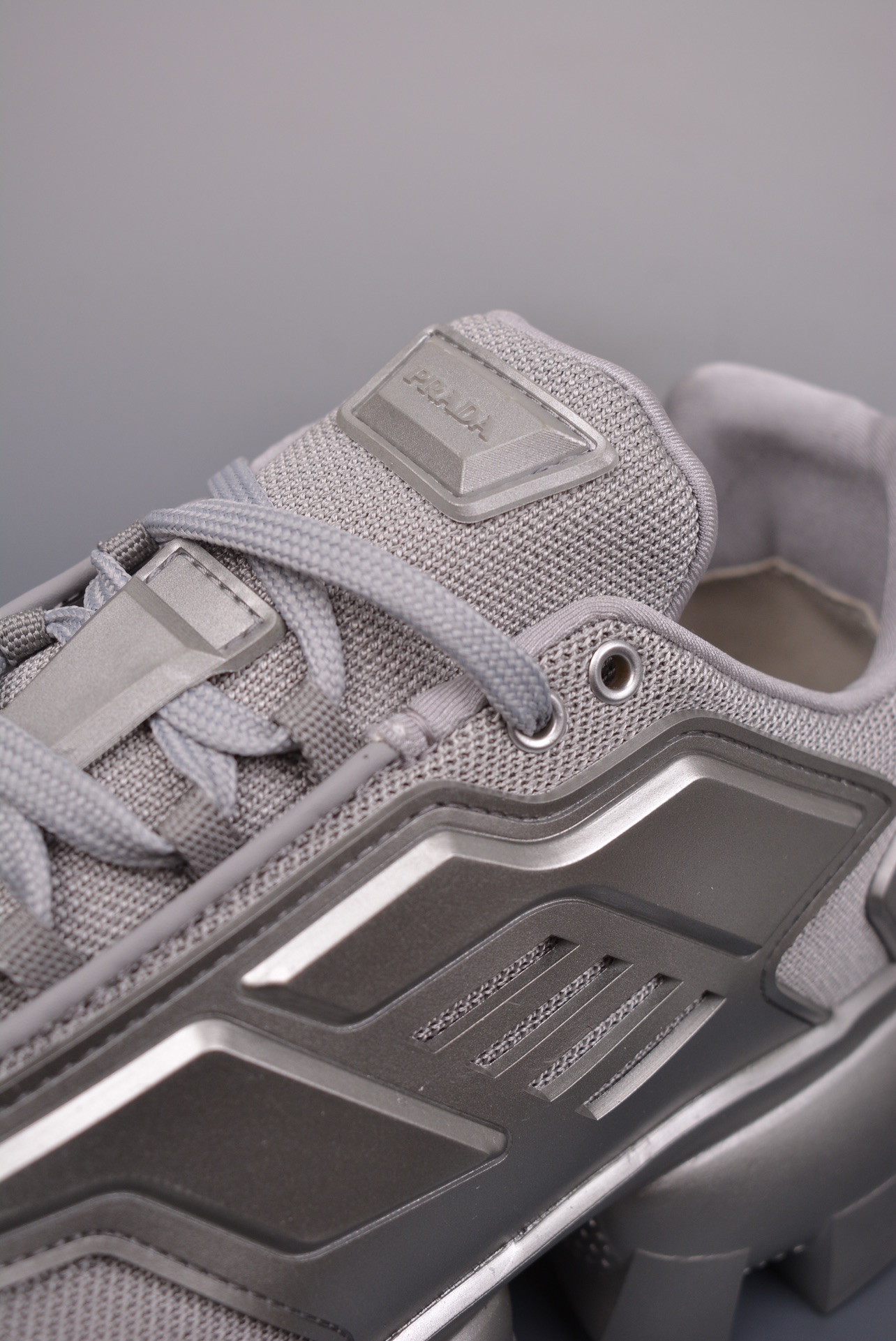 Prada Cloudbust Thunder Low Sneakers Metallic Silver 2EG293_3KZU_F0118