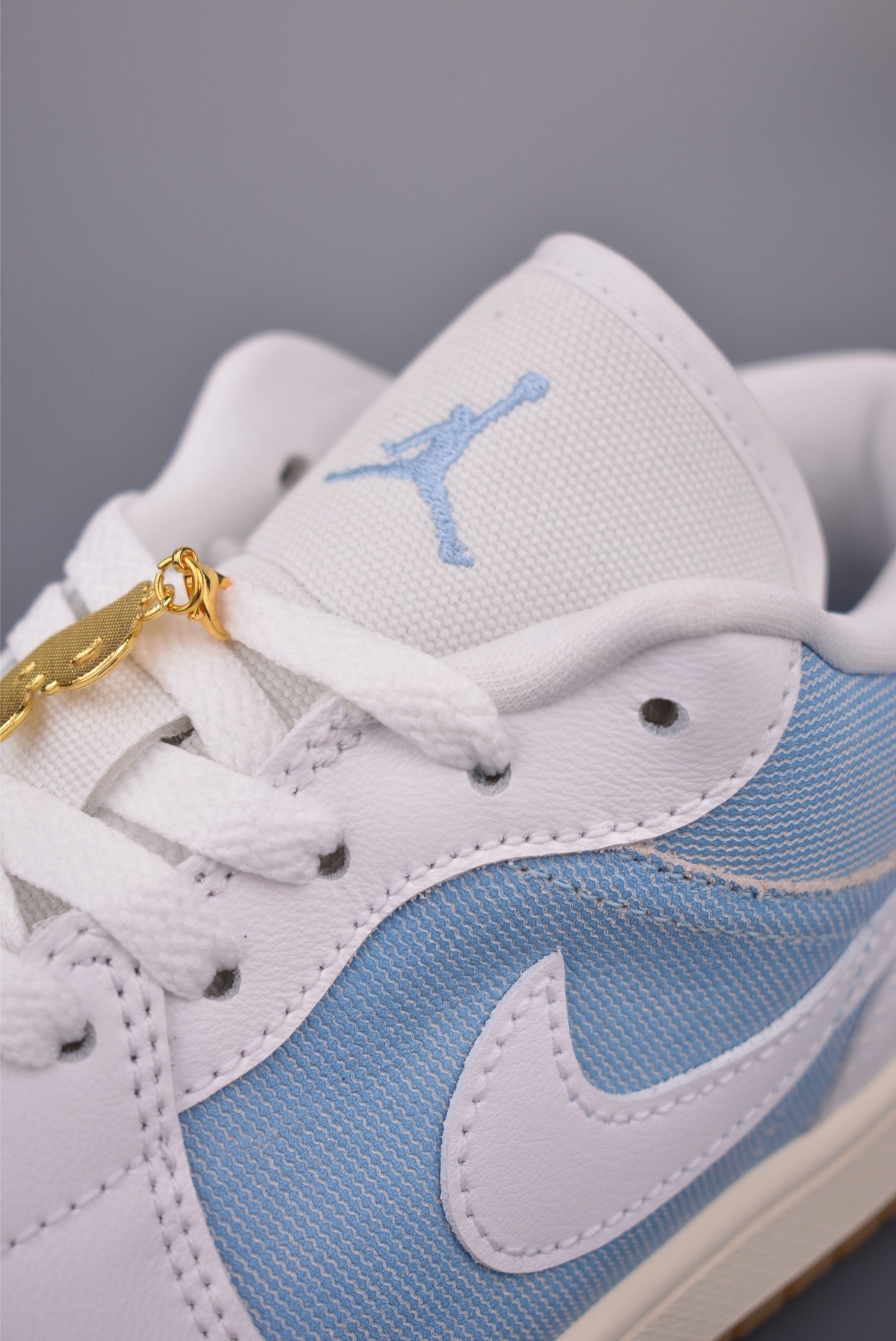 Air Jordan 1 Low Denim 