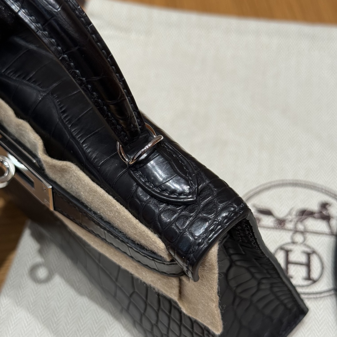 Hermès Kelly Mini 2 89noir Handbag (Handmade to order)