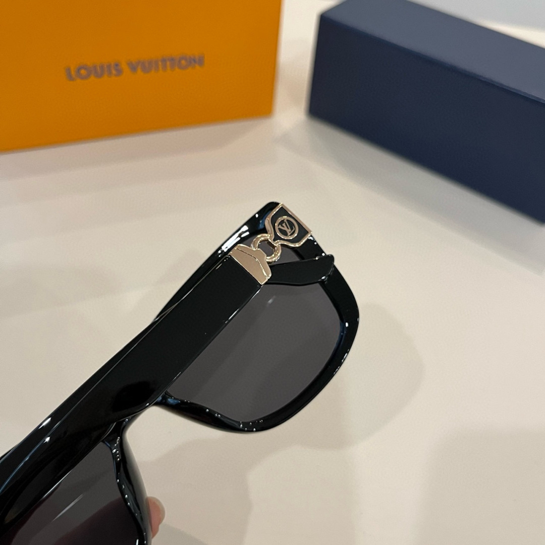 Louis Vuitton Square Frame Sunglasses