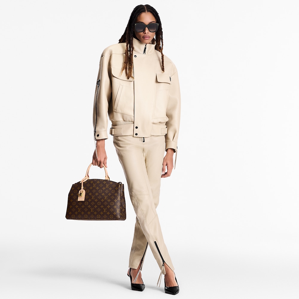 Louis Vuitton PETIT PALAIS Handbag M45900