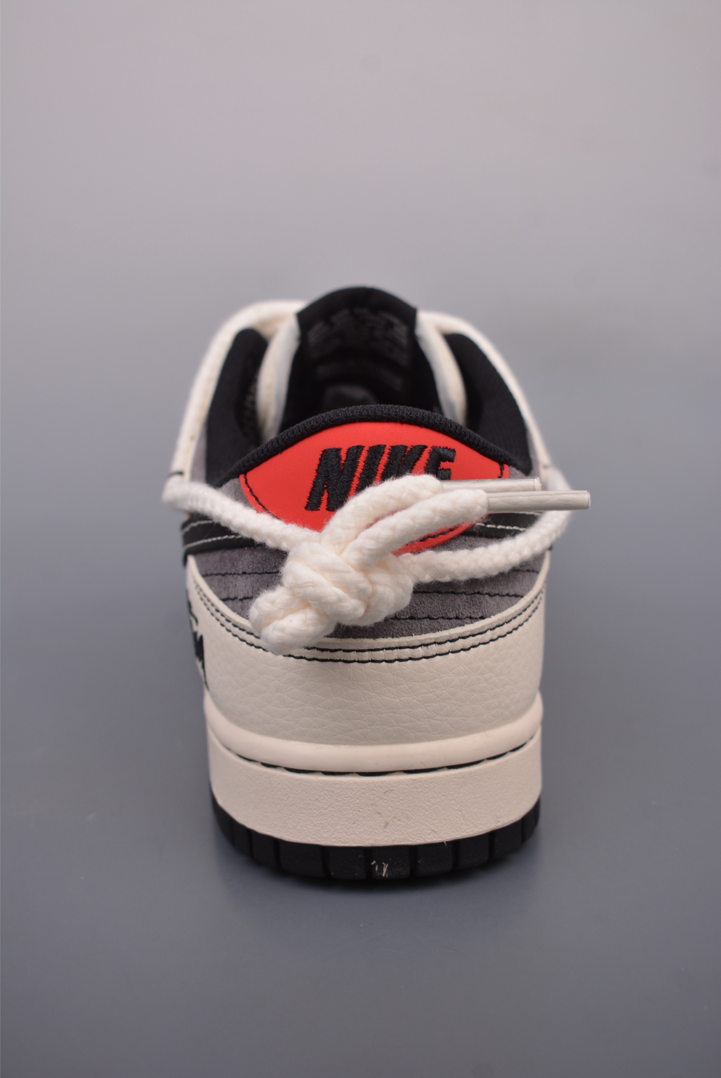 Stussy x Nike SB Dunk Low Retro Lot Stussy Off-White Dark Gray YX5066-208