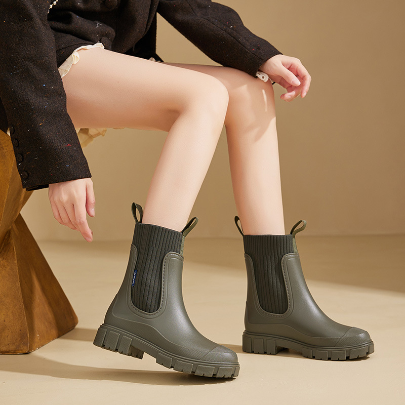 👢👢Women's soft-soled waterproof boots (Flash Sale - 50% Off)