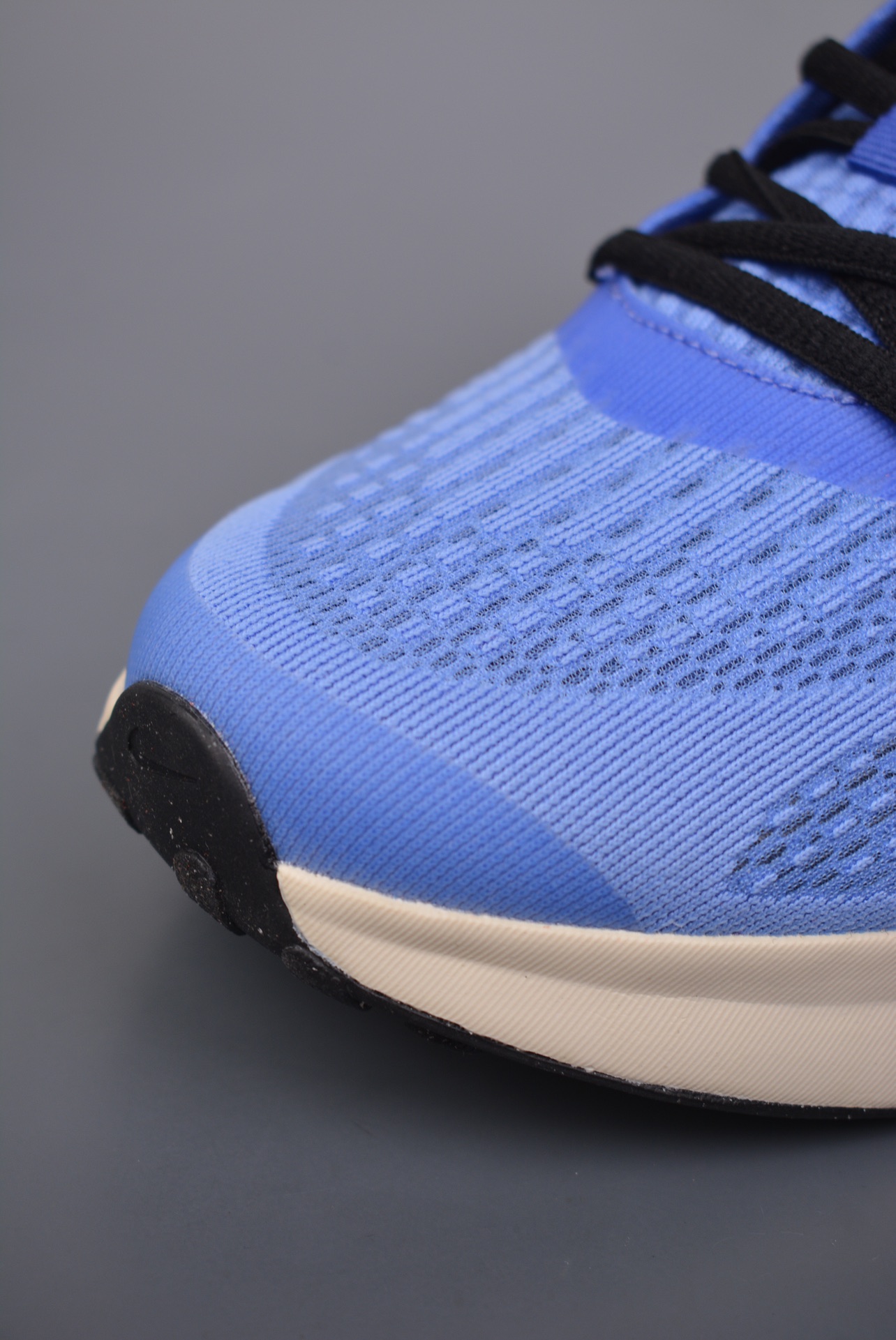 Nike Journey Run Astronomy Blue Hyper Crimson FN0228-400