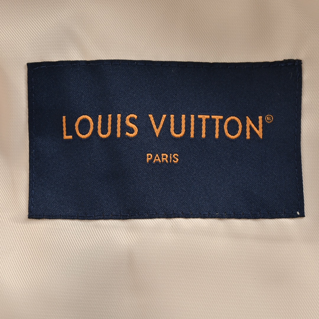 Louis Vuitton 24Fw Nautical Collection Pearl Embroidered Conch Hooded Baseball Jacket