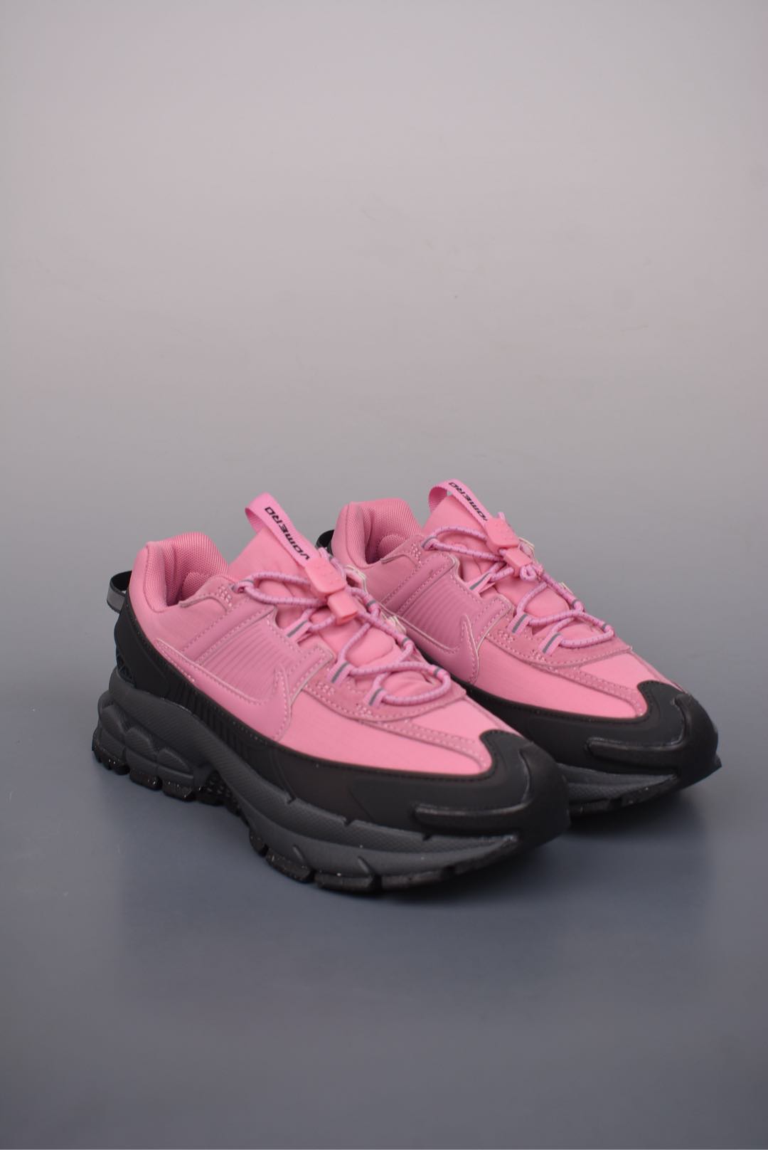 Nike Zoom Vomero 5 RoamElemental Pink HQ2181-300
