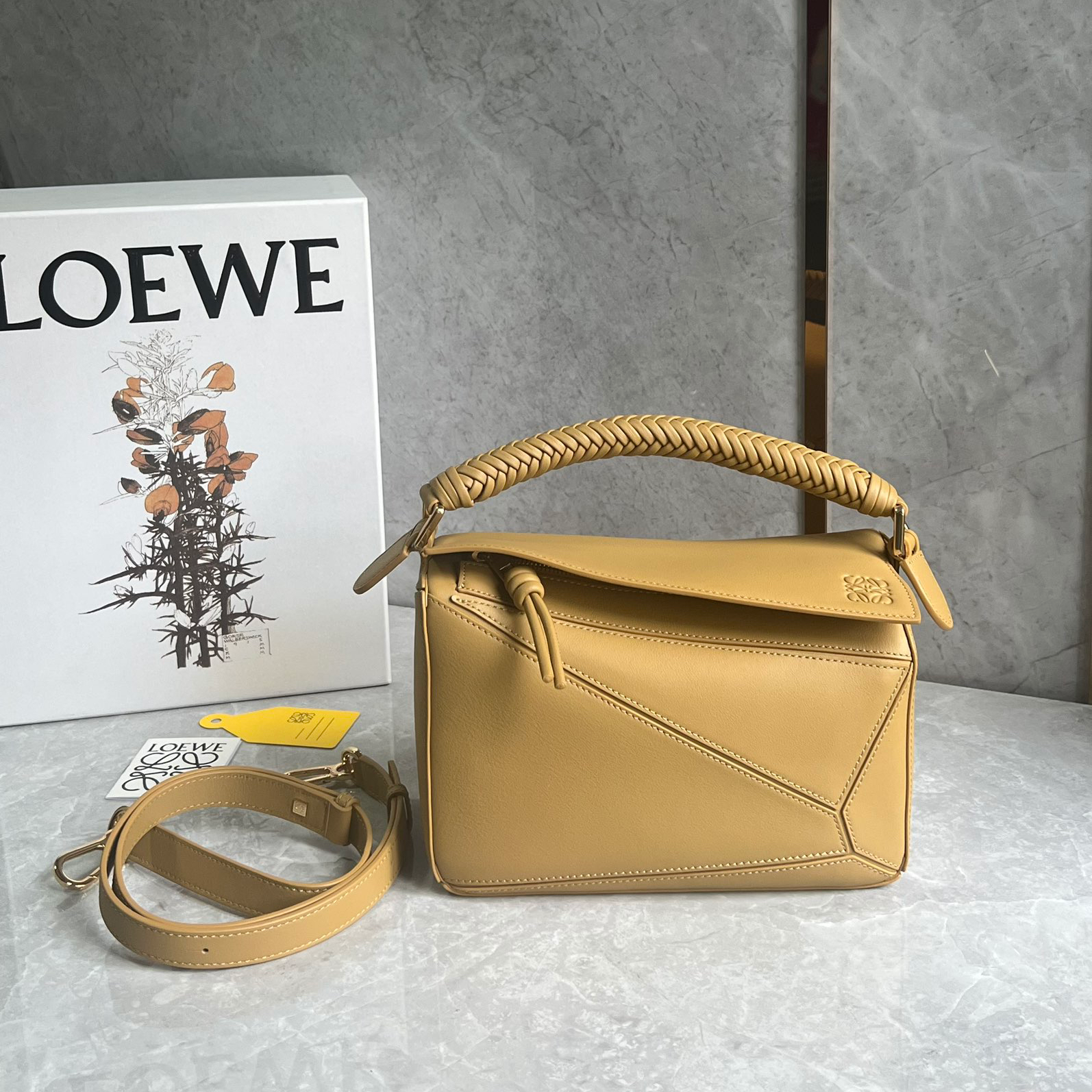 Loewe zzle bag with braided handle 0189