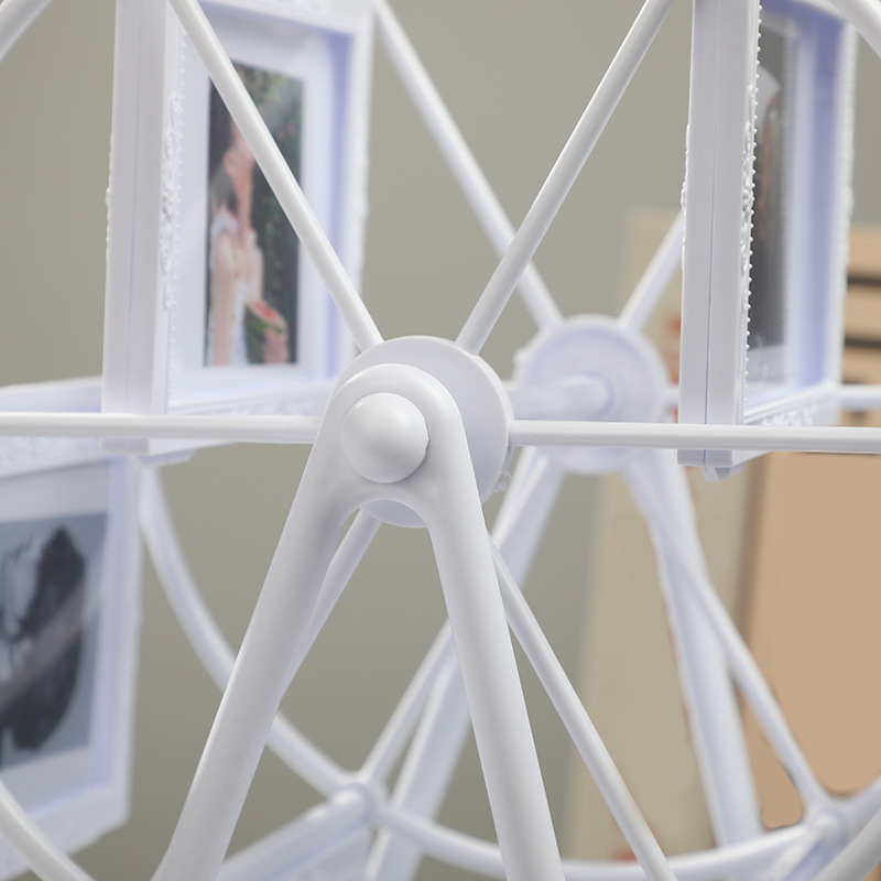 Rotatable Ferris Wheel Photo Frame