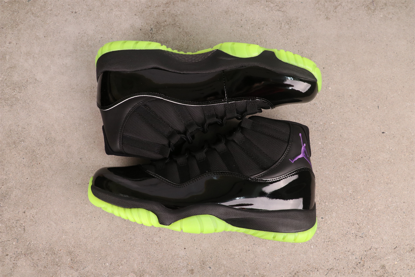 Air Jordan 11 Retro Black Barely Volt CT8012-003