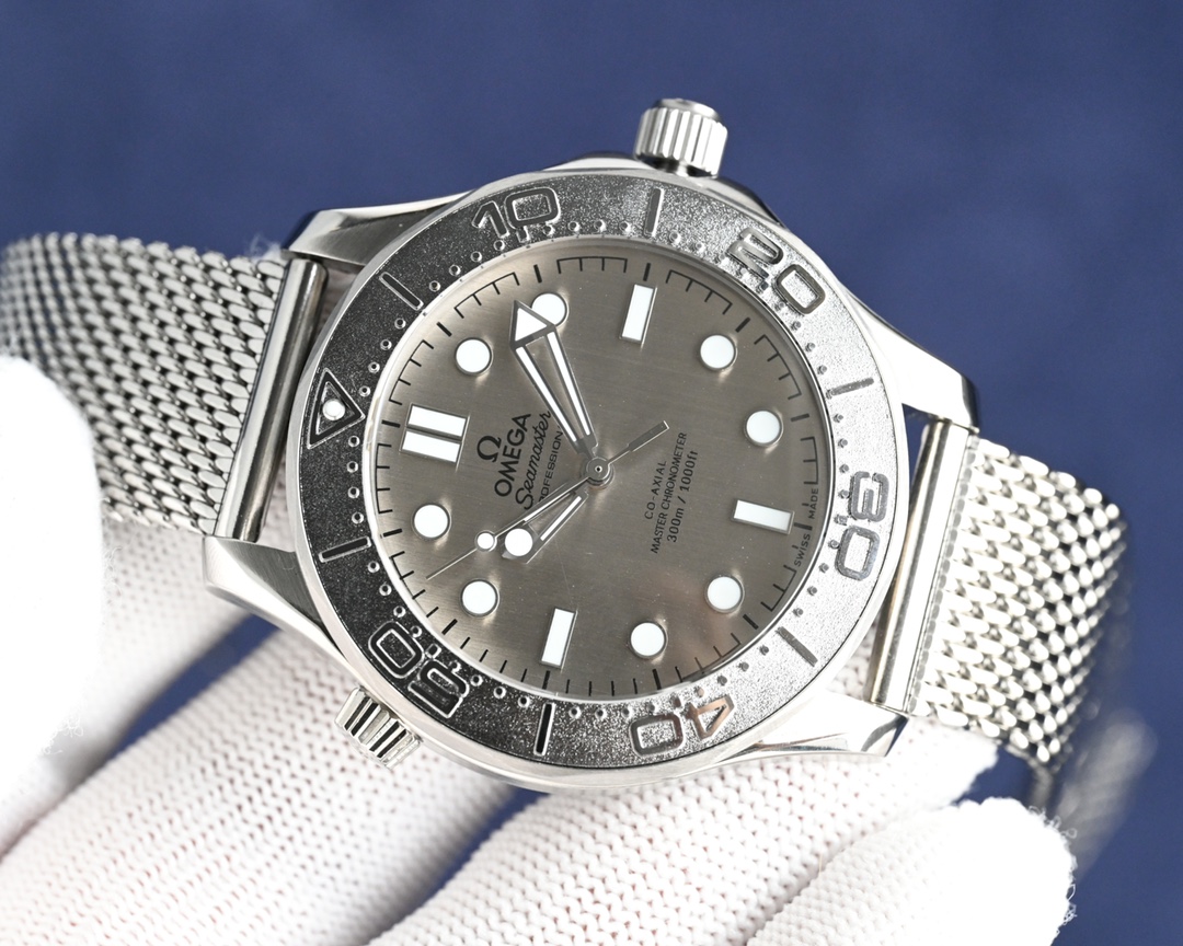 Omega Seamaster 300M
