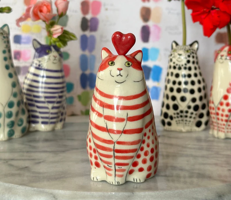Polka Dot Cat Vase - Cat lover gift - Handmade